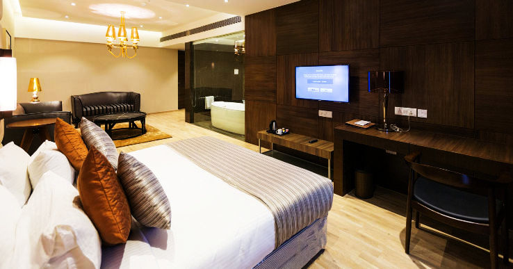 2. Hotel Satkar Residency